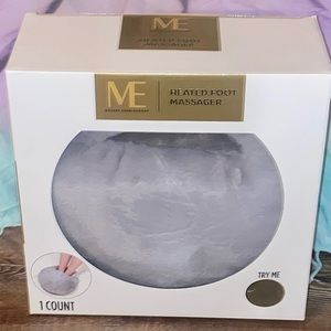 NIB MODERN EXPRESSIONS HEATED FOOT MASSAGER USB CORDED CHARGER GRAY FURRY COVER